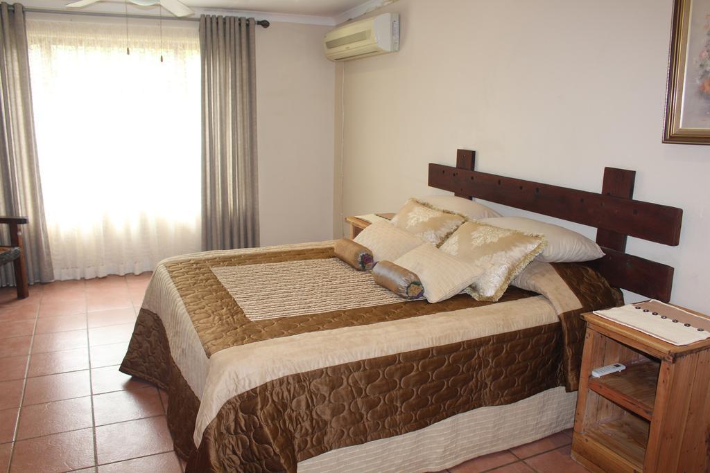 Charming Self Catering Apartment Phalaborwa Zewnętrze zdjęcie